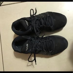 Jordan shoes, make offer
